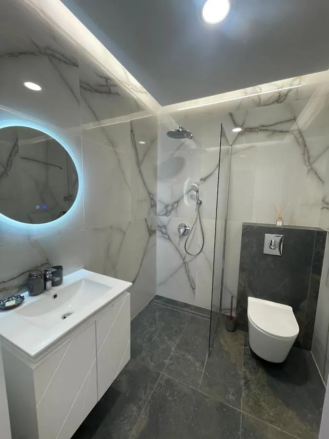 Ferienwohnung Royal View Warna 0*,